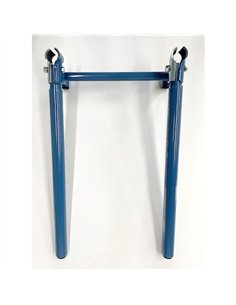 Cadre support en tubes d'acier. Les tubes porteurs sont recouverts d'une gaine de protection. Vissé solidement au chariot en que